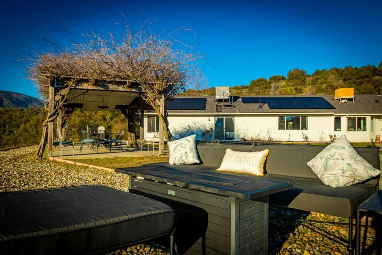Fairy Tale 13-Acre Sunset Villa At Windy Gap Valley Near Yosemite Ahwahnee Exterior photo